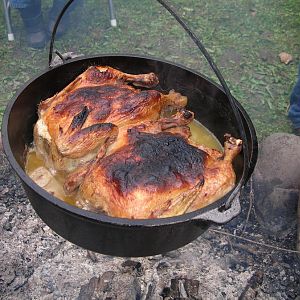 Dutch oven chicken.JPG