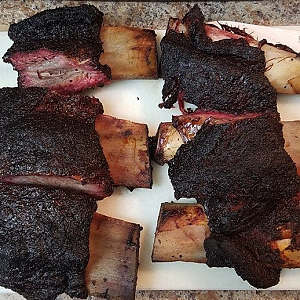 beef ribs sliced.png