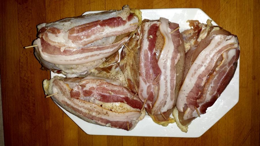 1st Smoker chicken breast with bacon (1).jpg