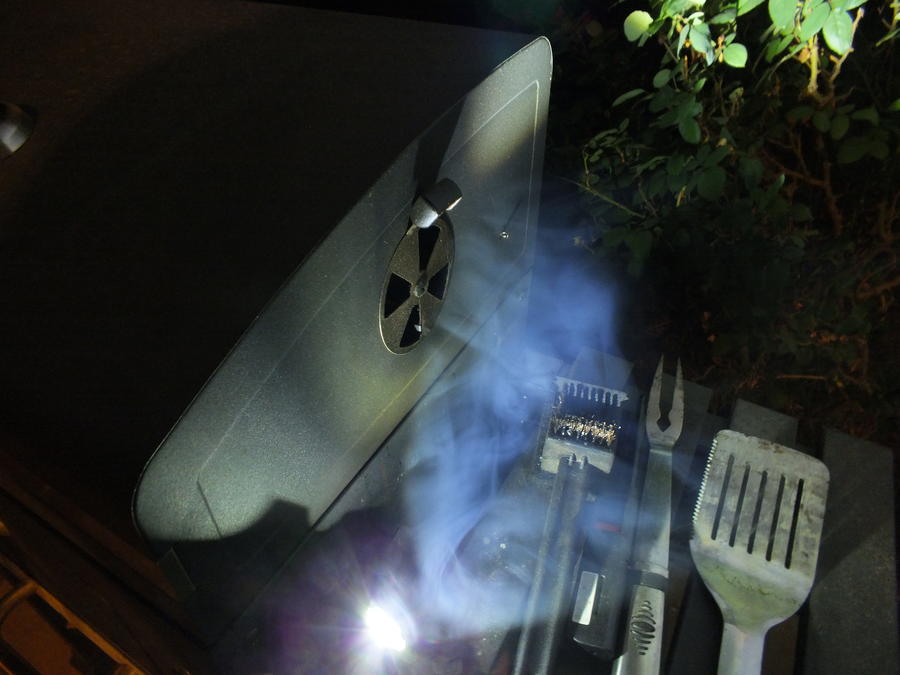camera angle grill smoke.JPG