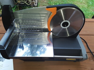 180 Watt Food Slicer W/ 8.7 Blade (FS-250)